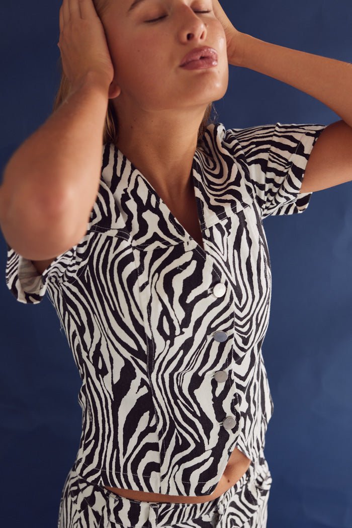 Noella Bluse - Stormina Blouse Taleah Zebra print - XS - Diversita -
