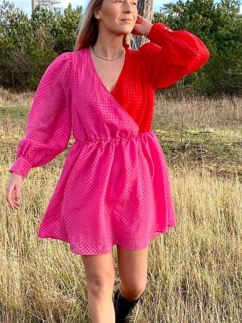 Sommerstedt Kjole - Glitzy Dress Red - XS - Diversita -