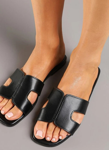 Mulanka Sandaler - Crossed Strap Sandals Black - 36 - Diversita - 