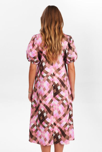 NUMPH Kjole - NUWAYLI DRESS - Pink Carnation - 34 - Diversita - 